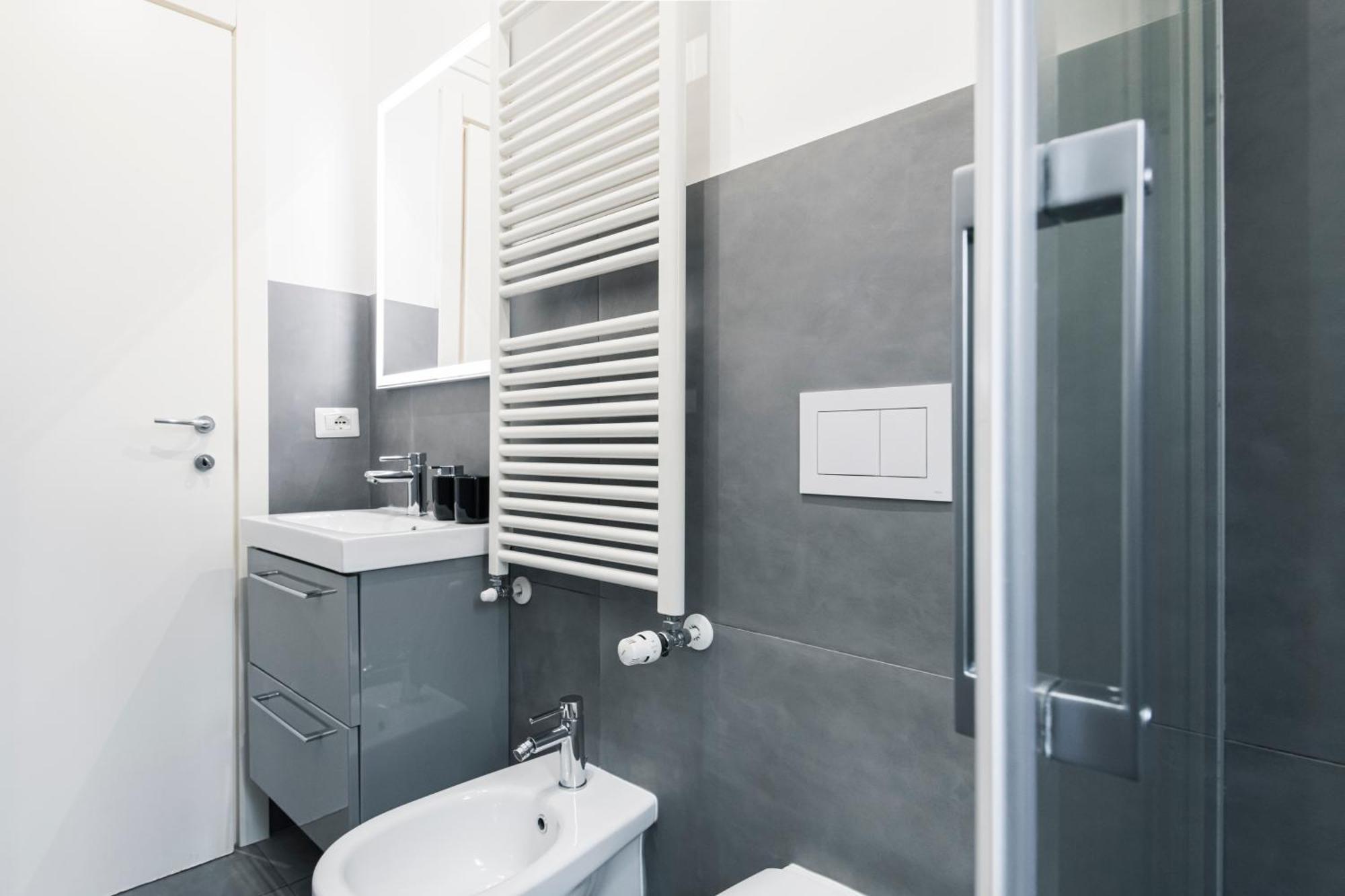 New Flat Fully Furnished In P.Ta Romana Milan Exterior photo